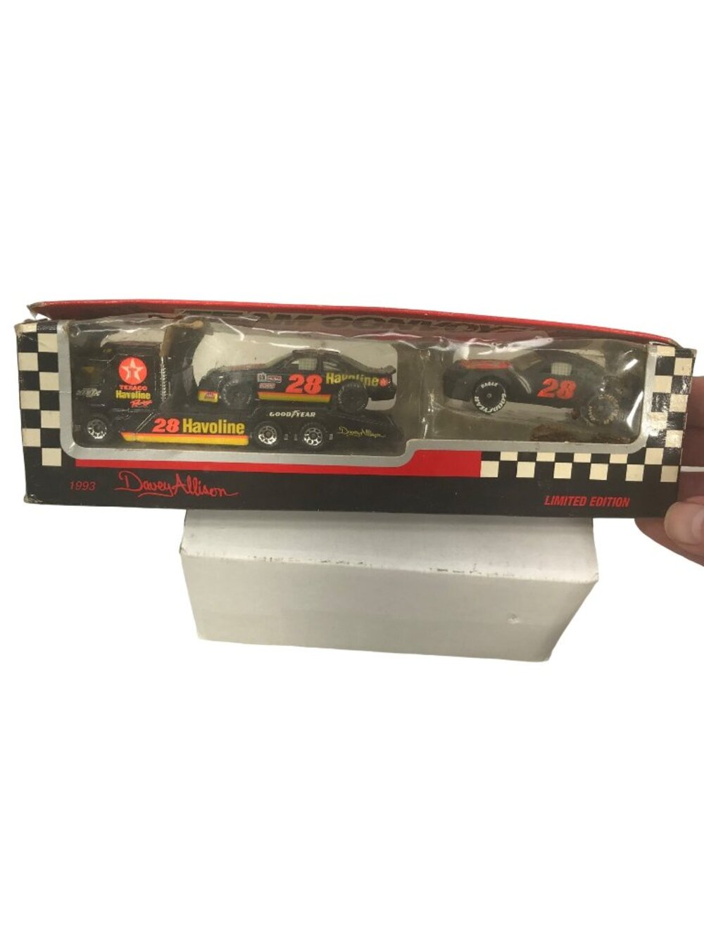 Matchbox 1993 Davey Allison #28 Havoline Tractor Trailer With Two Race Cars